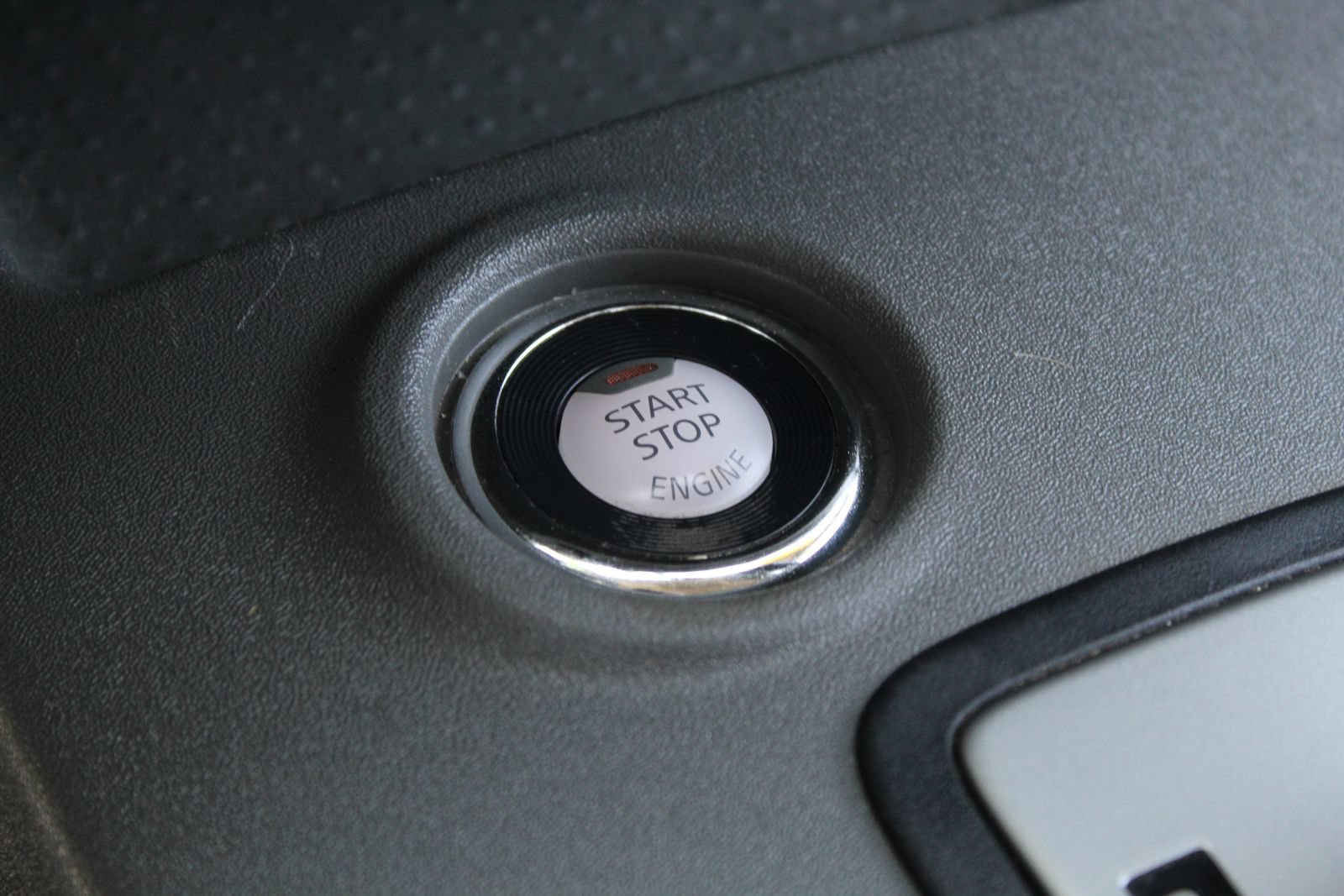Used 2020 Nissan Frontier SV AWD/4WD image 20