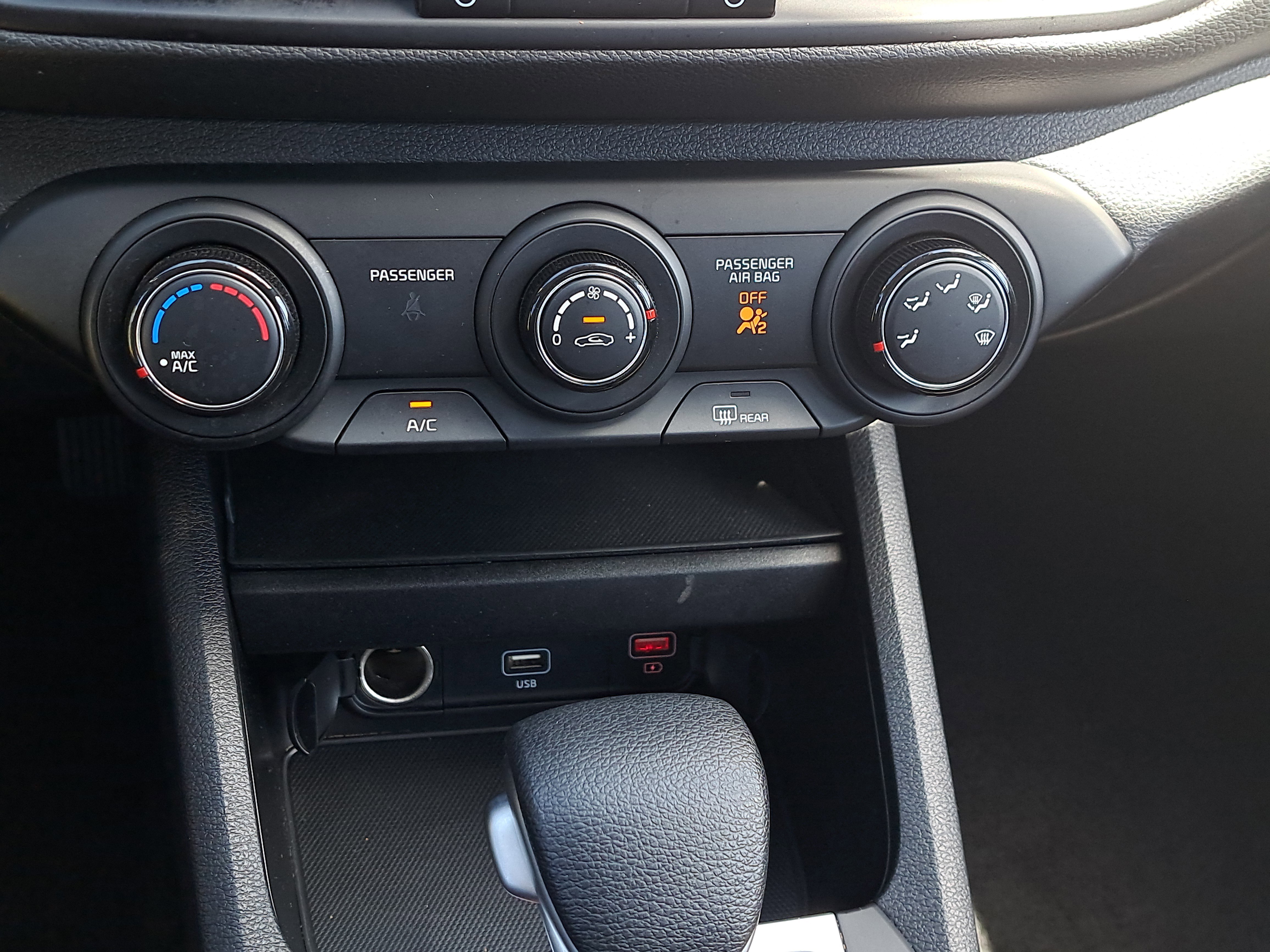 Used 2024 Kia Forte LXS image 25