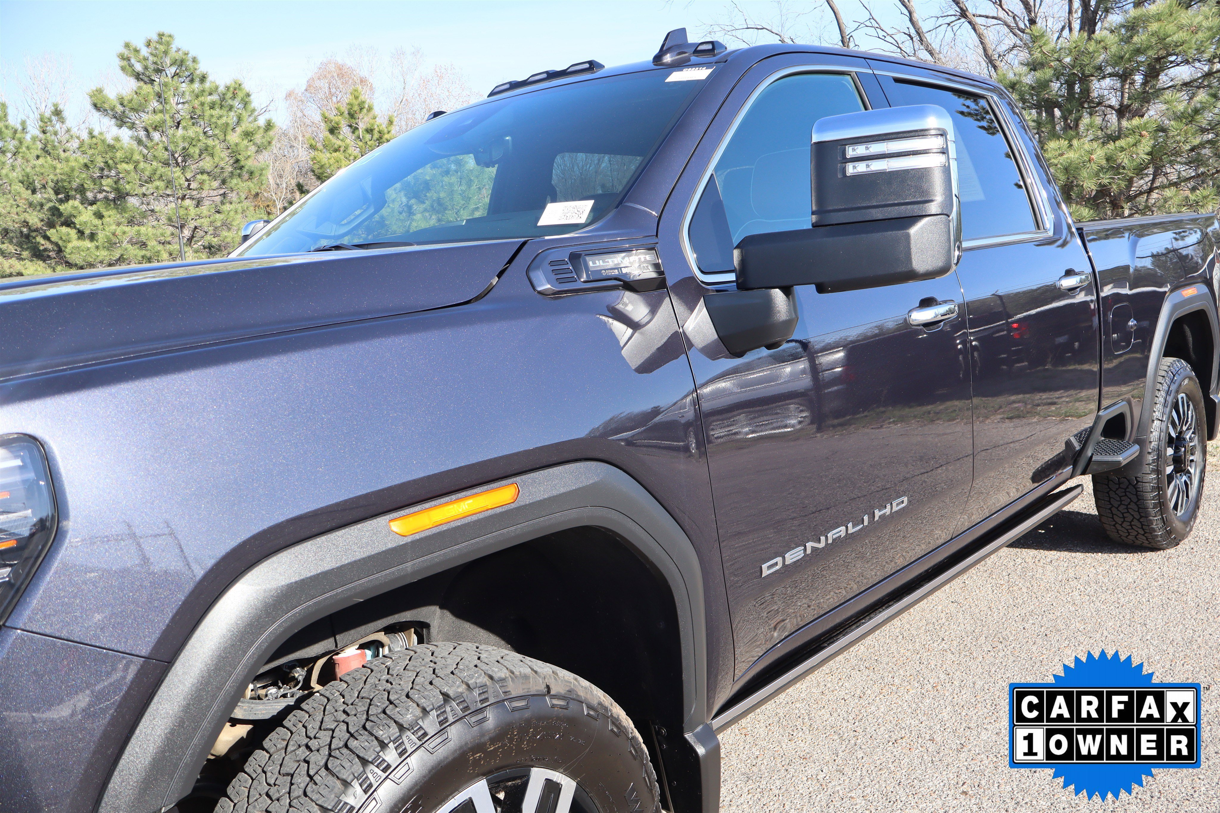 Used 2025 GMC Sierra 2500 Denali Ultimate image 13