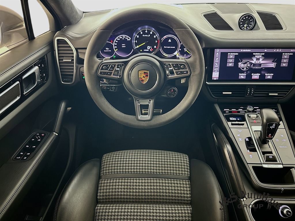 Used 2021 Porsche Cayenne Turbo S AWD/4WD image 28