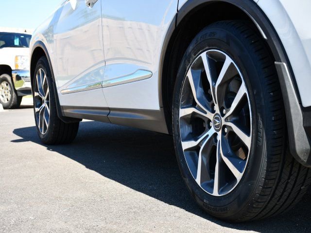 Certified 2023 Acura MDX FWD w/ Technology Package image 9