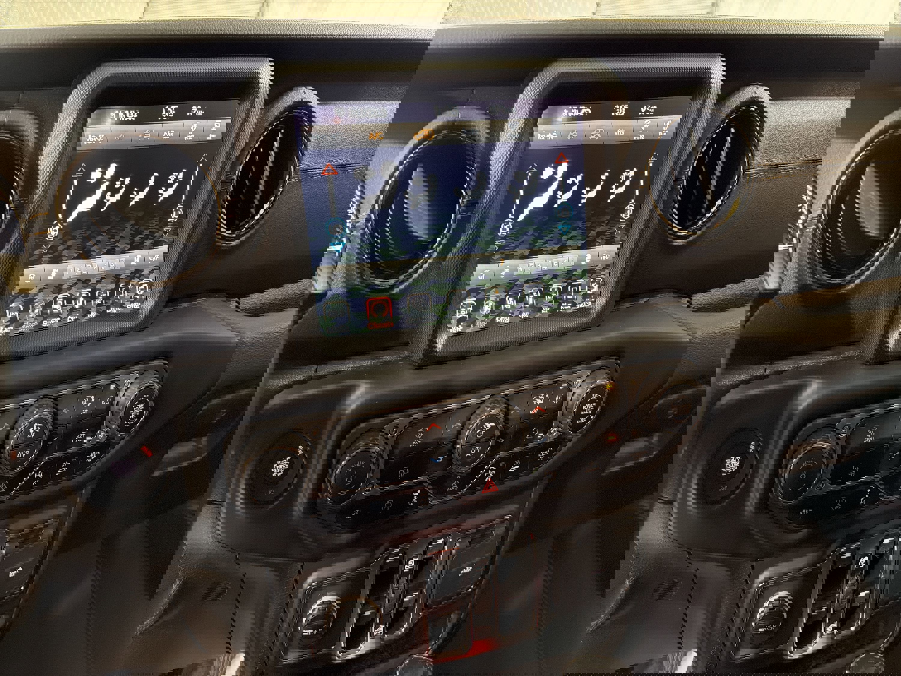 Used 2021 Jeep Wrangler Unlimited Sahara image 20