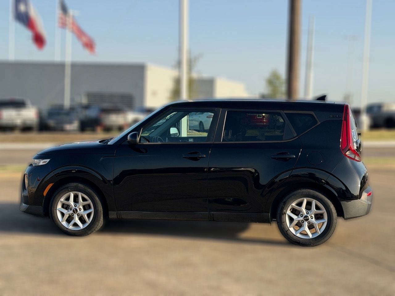Used 2021 Kia Soul S FWD image 5
