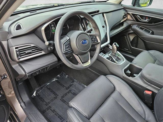 Used 2023 Subaru Outback Limited AWD/4WD image 9