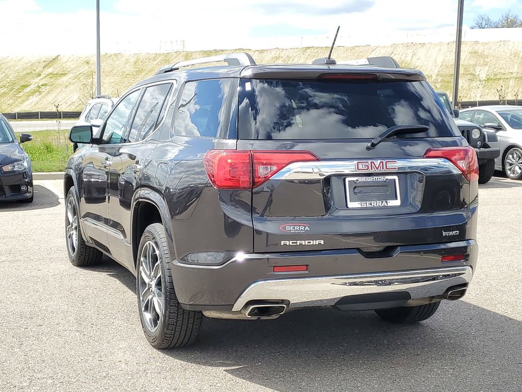 Used 2017 GMC Acadia Denali AWD/4WD image 2