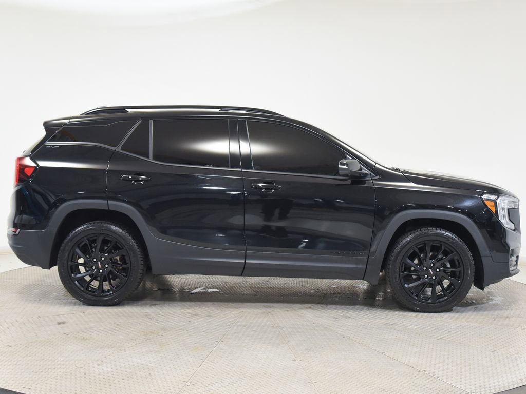 Used 2023 GMC Terrain SLT w/ Tech Package AWD/4WD image 12