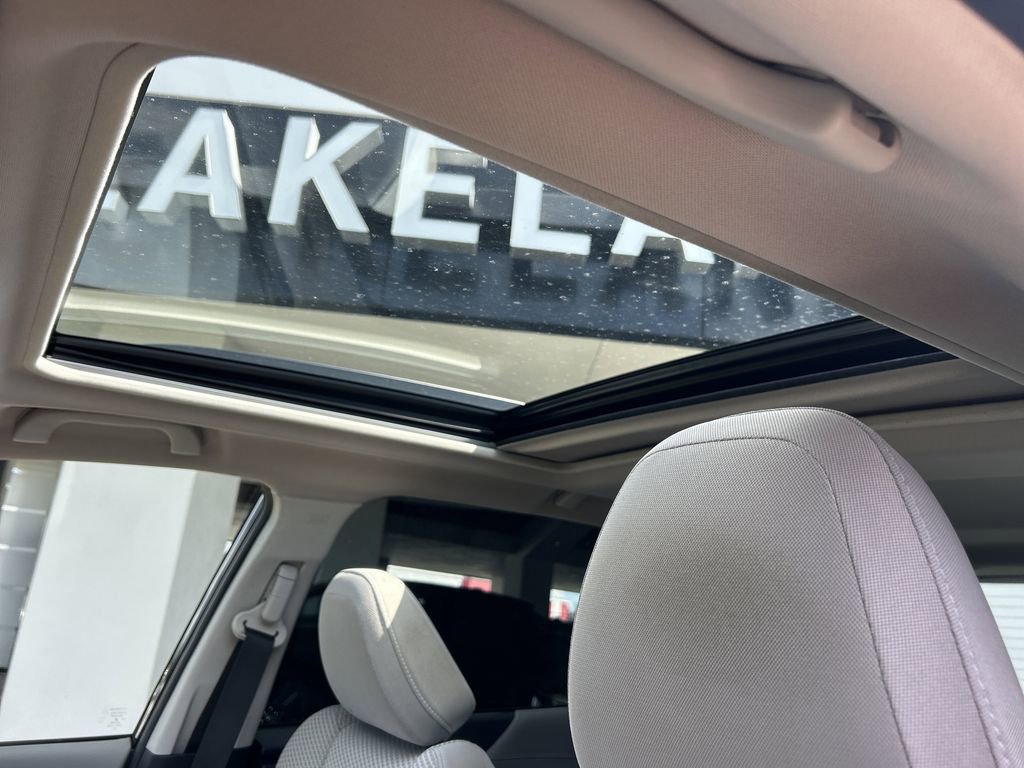 Used 2021 Subaru Forester Premium image 21