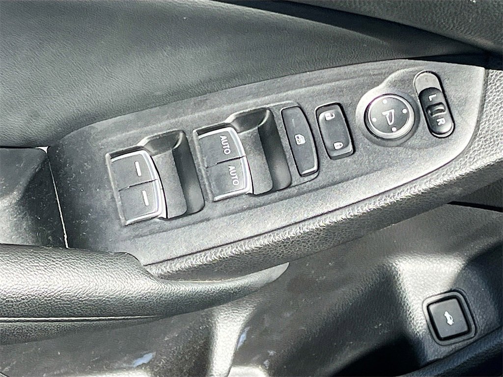 Used 2021 Honda Accord Sport image 18