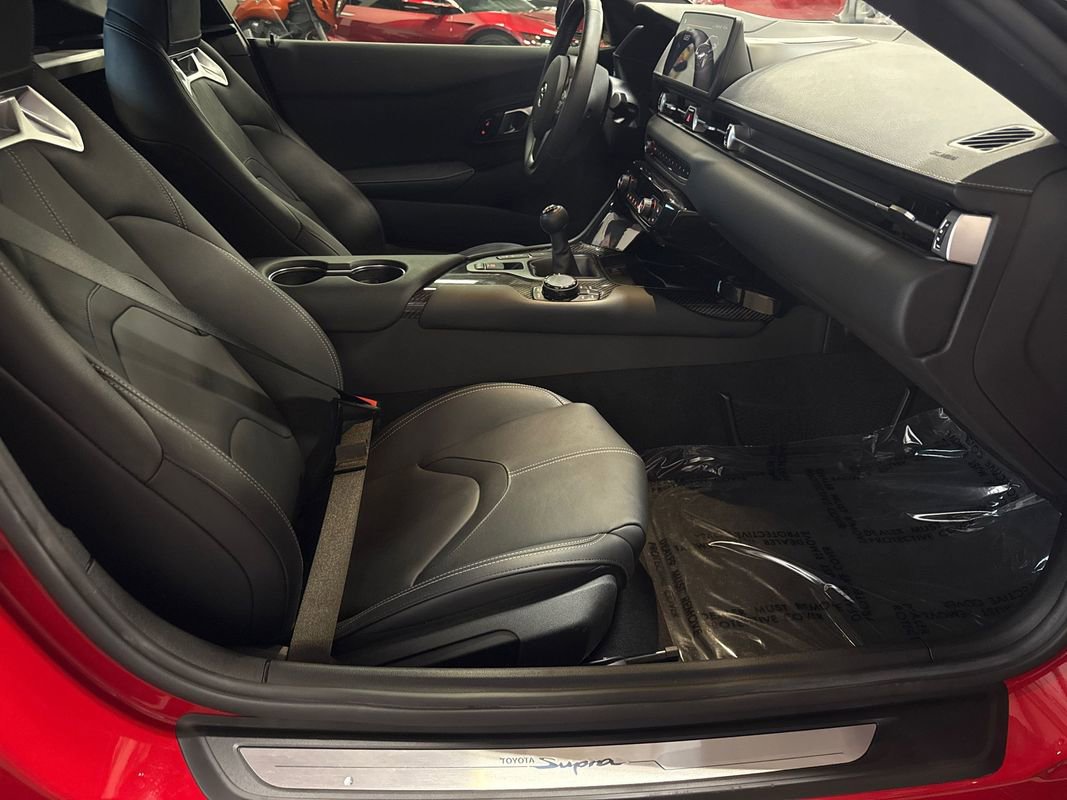 Used 2024 Toyota Supra Premium w/ Driver Assist Package image 94