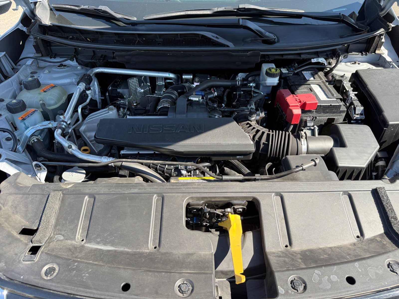 Used 2024 Nissan Rogue S AWD/4WD image 20