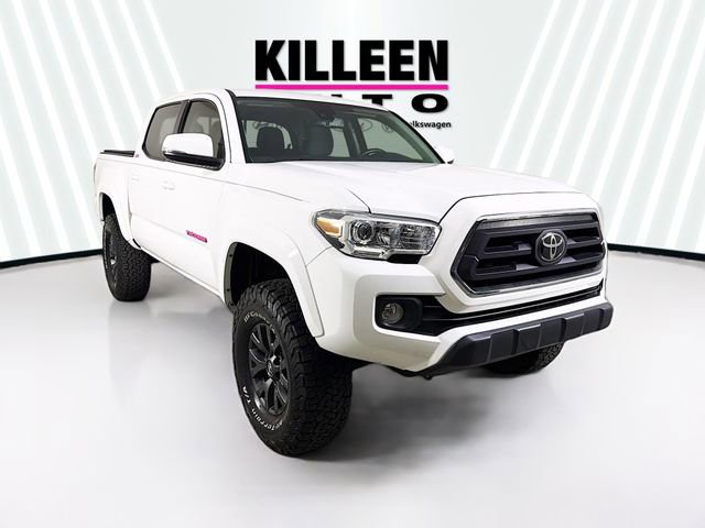 Used 2022 Toyota Tacoma SR5 w/ Technology Package image 1