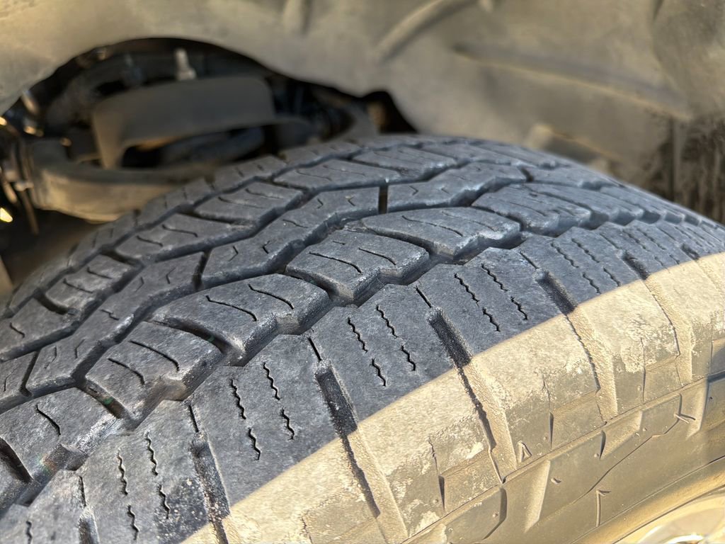 Used 2020 RAM 1500 Laramie w/ Sport Appearance Package image 33