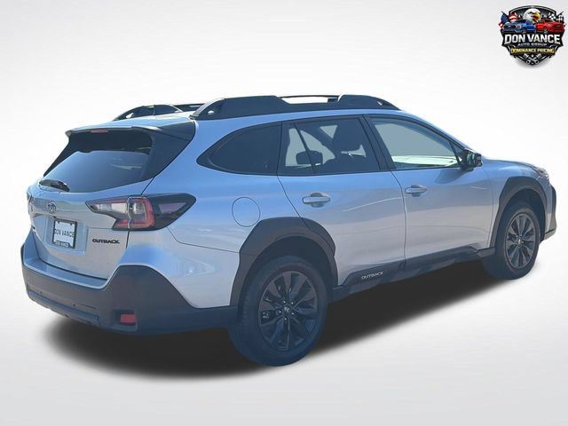 Used 2025 Subaru Outback Onyx Edition AWD/4WD image 5