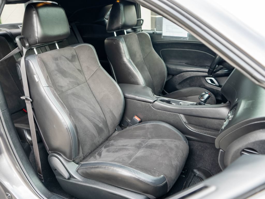Used 2020 Dodge Challenger GT w/ Plus Package AWD/4WD image 9