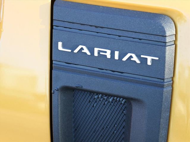 Used 2022 Ford Maverick Lariat w/ Equipment Group 500A Standard image 9