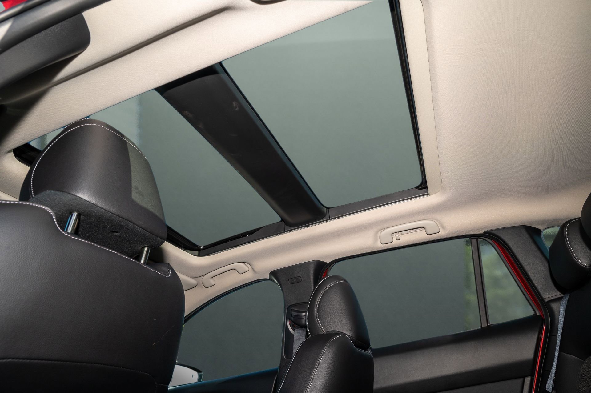 Used 2025 MAZDA CX-50 AWD 2.5 S w/ Weather Package image 26