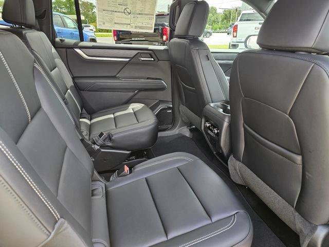 New 2026 GMC Acadia Elevation w/ Black Edition FWD image 29