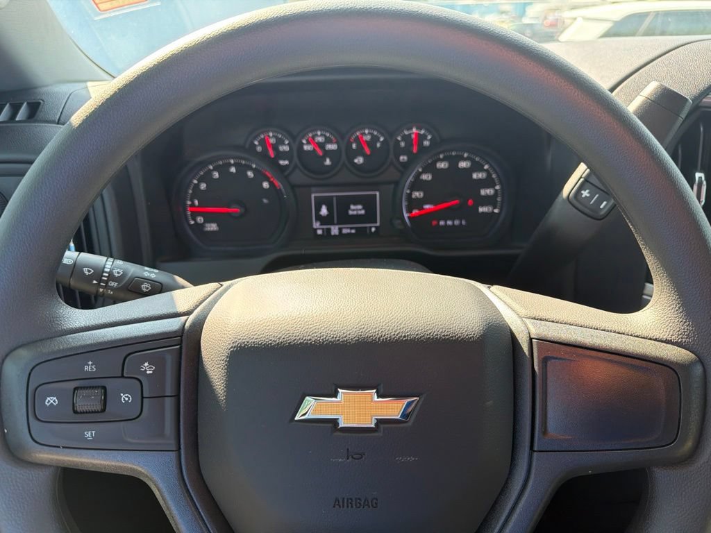 New 2026 Chevrolet Silverado 2500 Custom w/ Custom Value Package AWD/4WD image 15