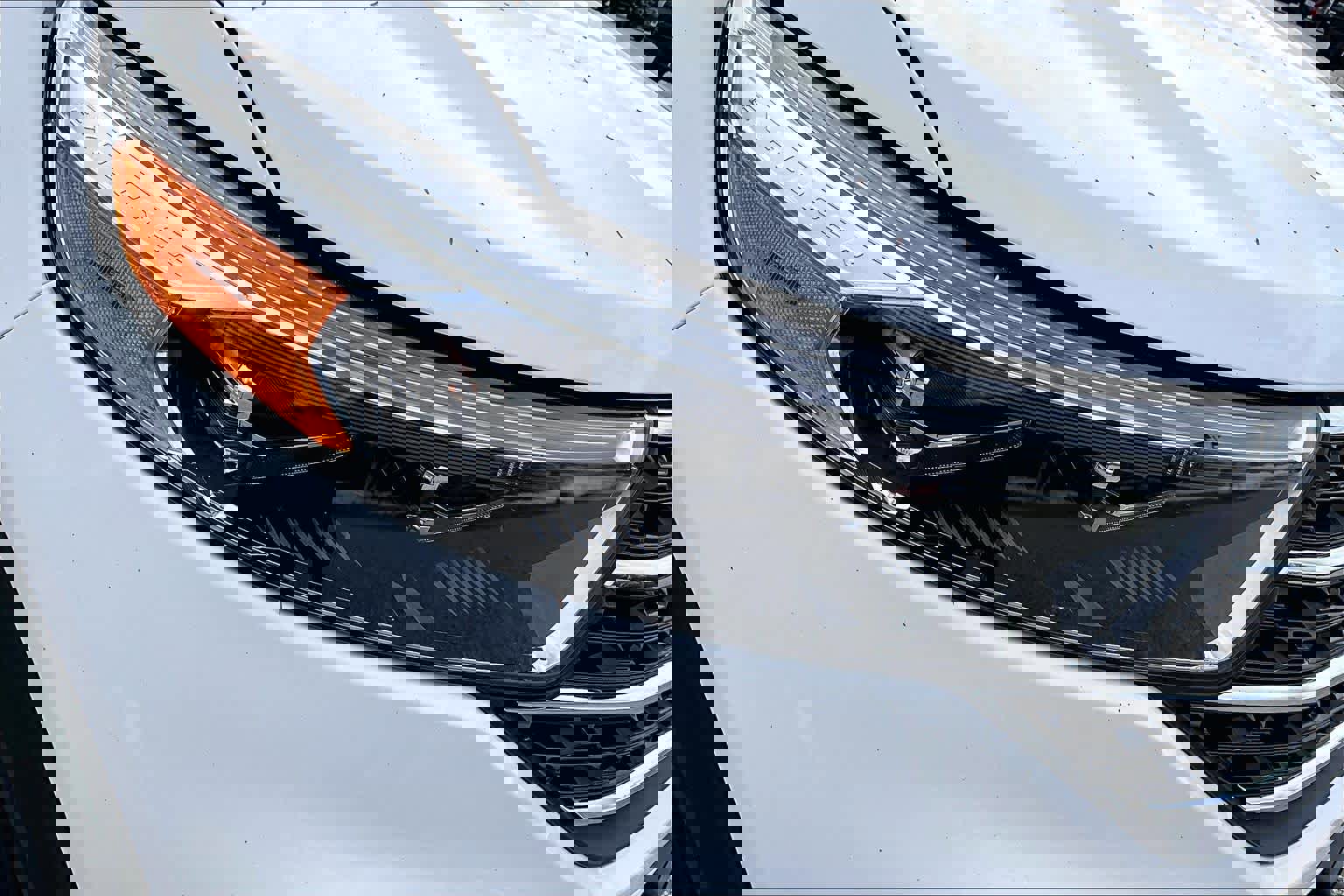 Used 2023 Ford Explorer XLT w/ Equipment Group 202A image 27