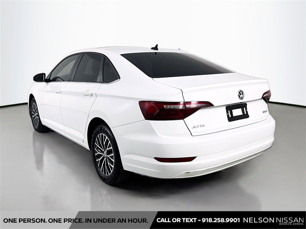 Used 2020 Volkswagen Jetta SE w/ SE Cold Weather Package image 7