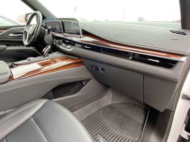 Used 2023 Cadillac Escalade ESV Luxury AWD/4WD image 30