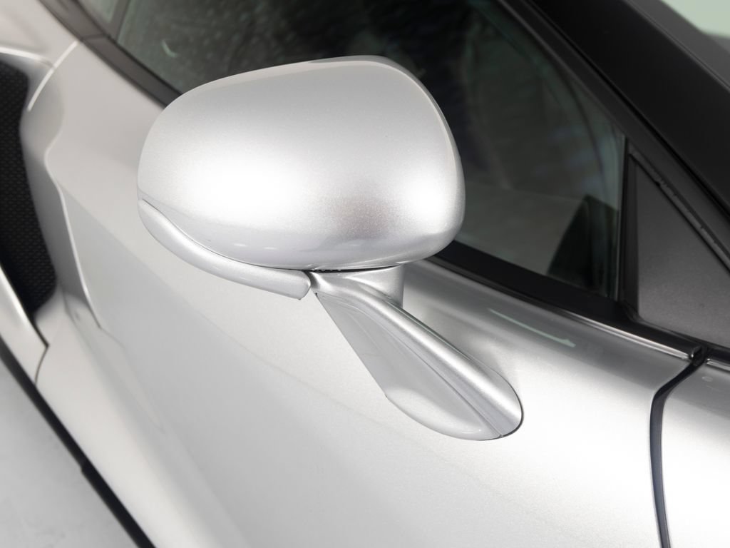 Used 2022 McLaren GT RWD image 33