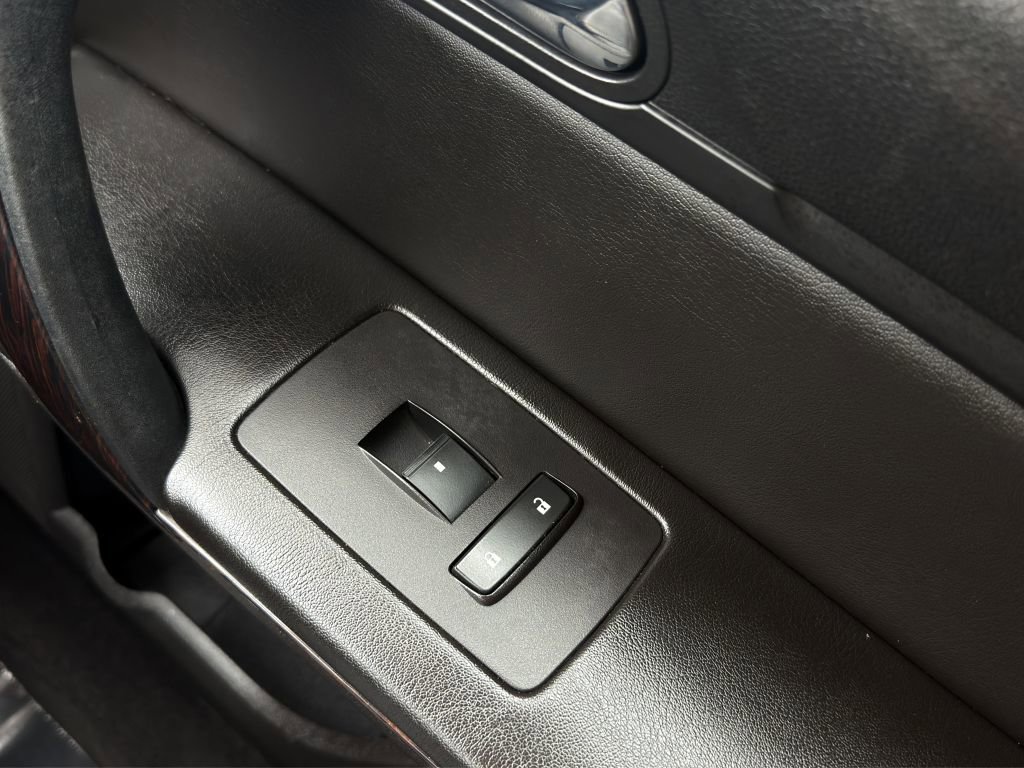 Used 2017 Chevrolet Traverse Premier image 15