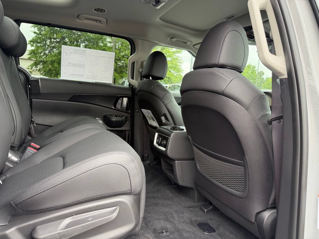 New 2026 Kia Carnival SX Prestige FWD image 29