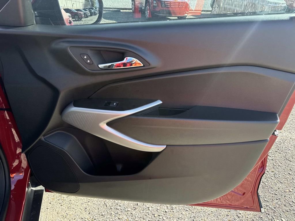 New 2026 Chevrolet Trax RS image 14