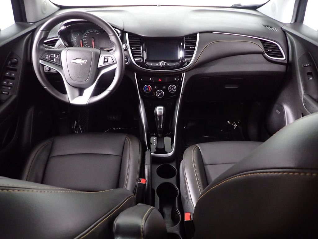 Used 2020 Chevrolet Trax Premier w/ LPO, Protection Package FWD image 34