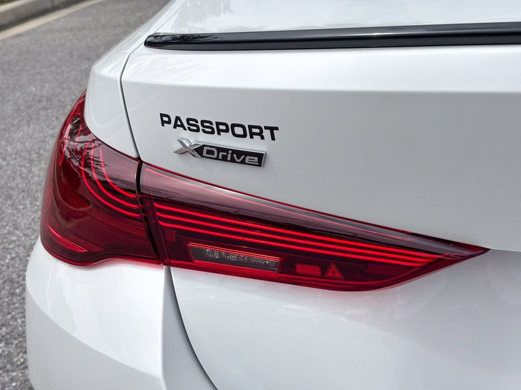 New 2026 BMW 430i xDrive w/ M Sport Package AWD/4WD image 6