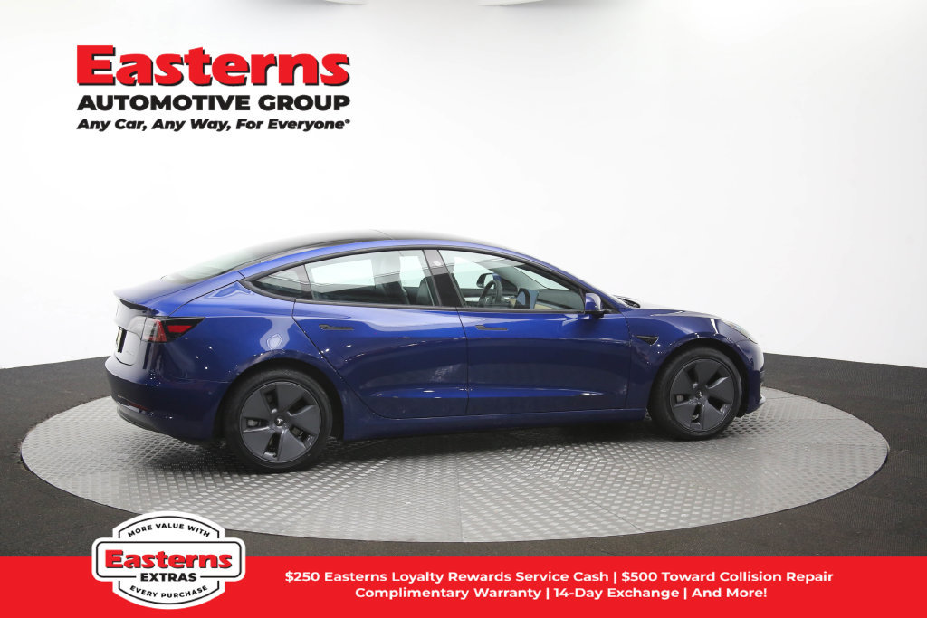 Used 2022 Tesla Model 3 Long Range AWD/4WD image 39