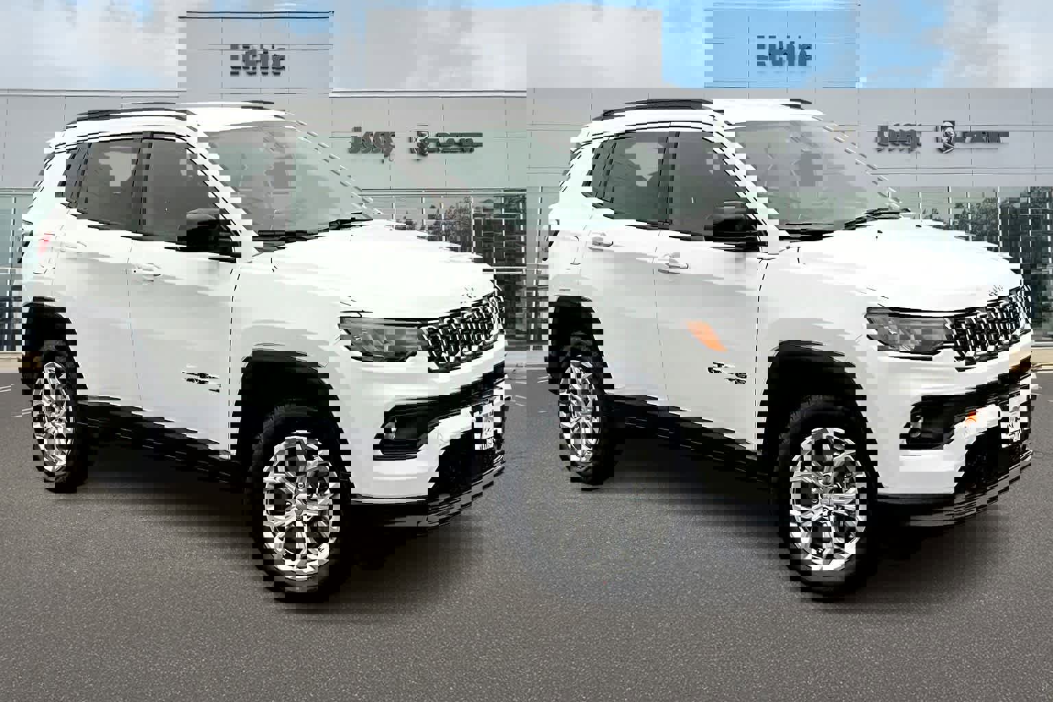 Used 2024 Jeep Compass Latitude image 26