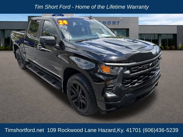 Used 2024 Chevrolet Silverado 1500 Custom AWD/4WD image 3