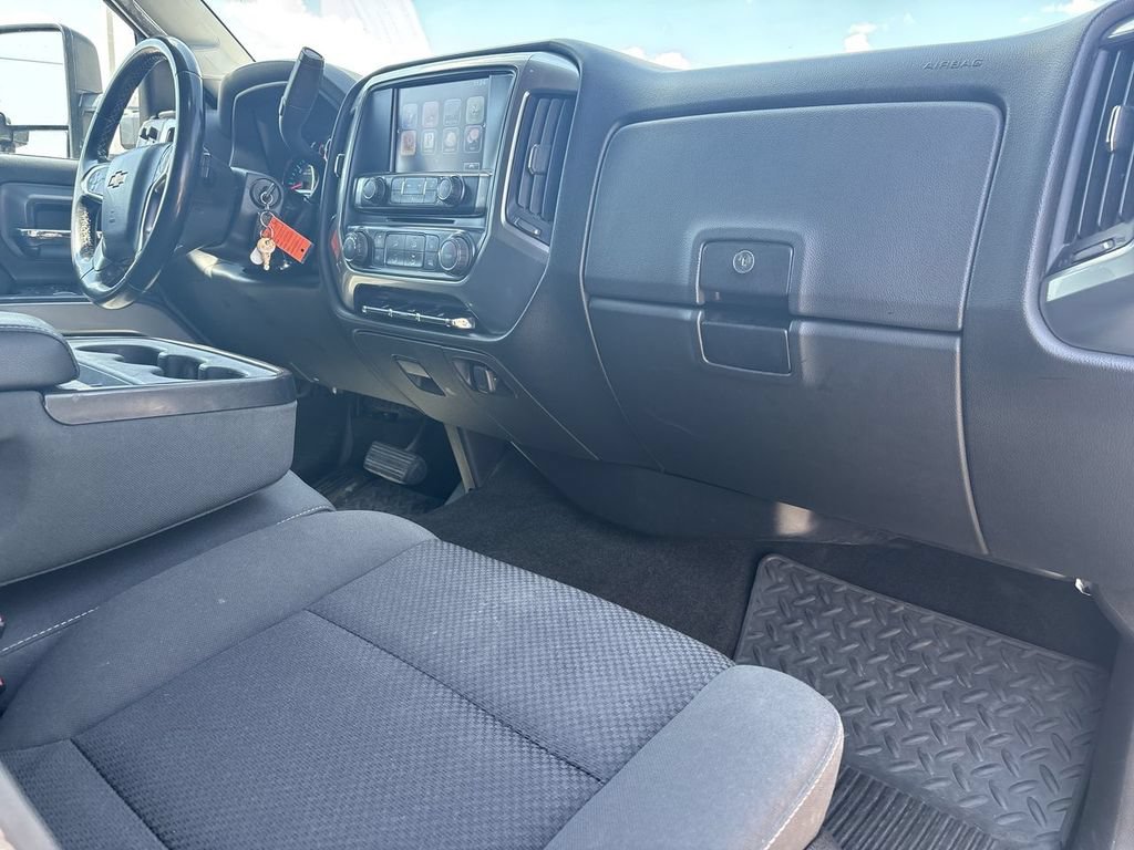 Used 2016 Chevrolet Silverado 3500 LT w/ Z71 Package, Off-Road AWD/4WD image 32
