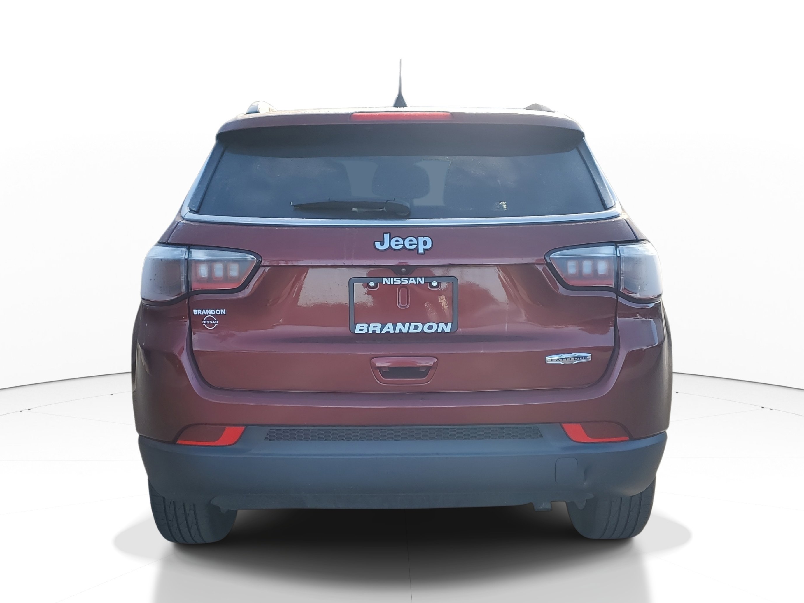 Used 2022 Jeep Compass Latitude image 6