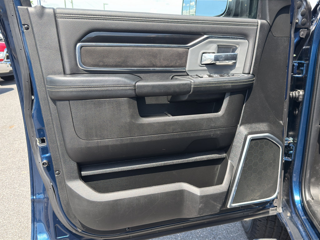 Used 2022 RAM 2500 Laramie AWD/4WD image 29