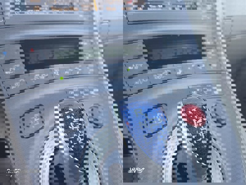 Used 2014 Toyota Prius Four w/ Solar Roof Package FWD image 31