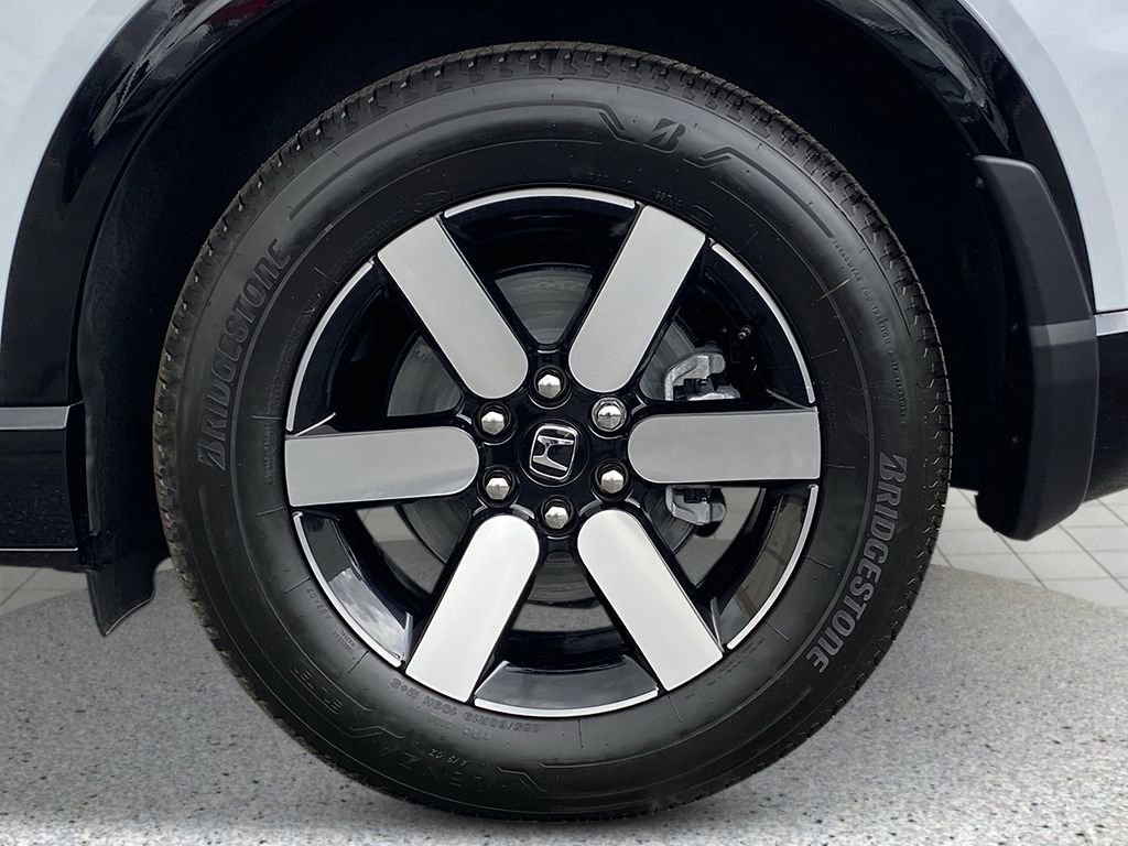 New 2026 Honda Prologue Touring image 8