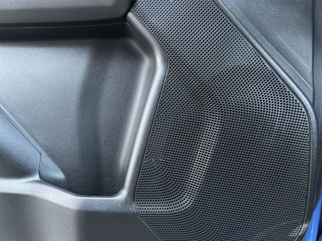 Used 2025 GMC Canyon Elevation image 22