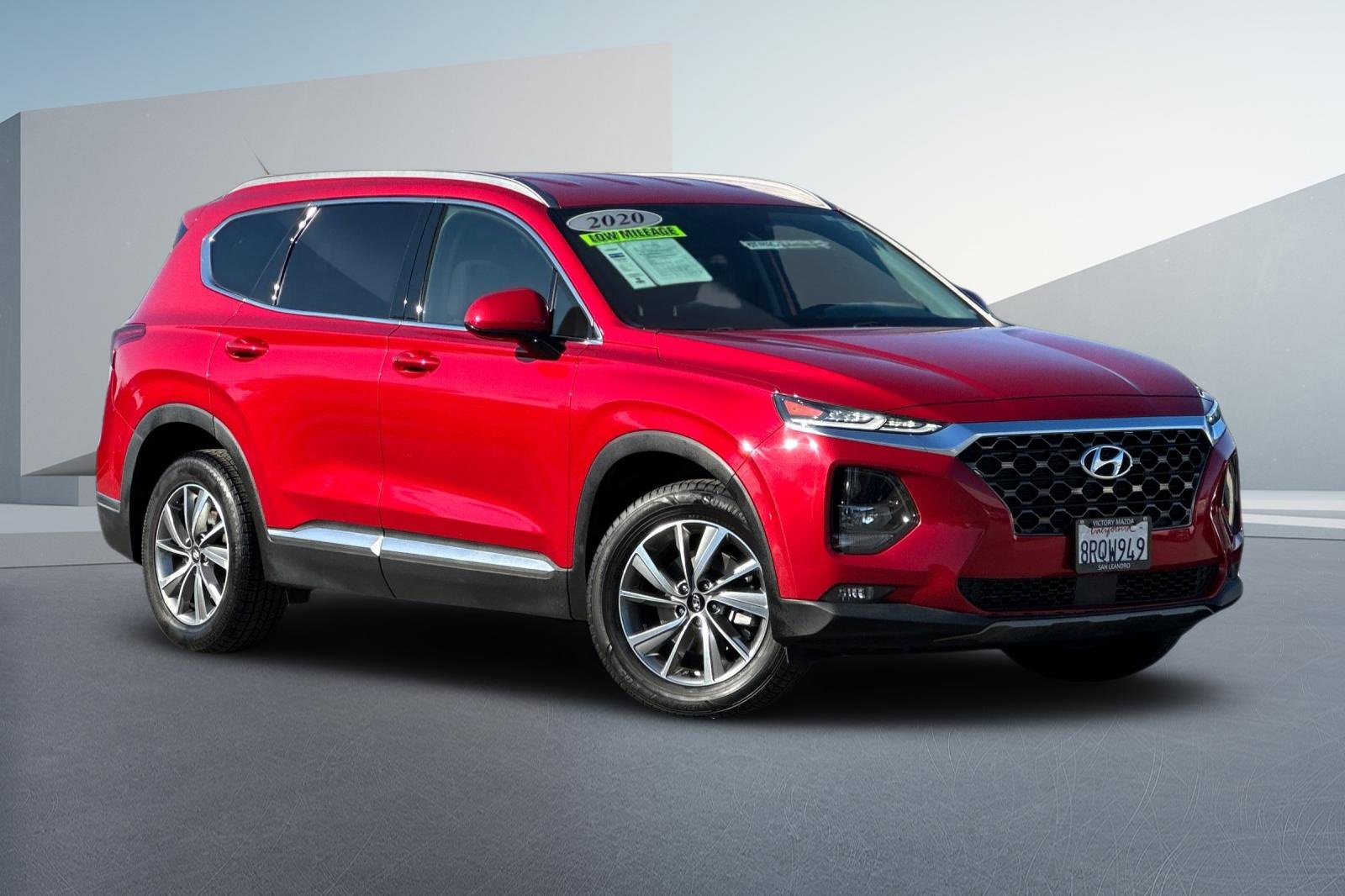 Used 2020 Hyundai Santa Fe SEL w/ Convenience Package image 2