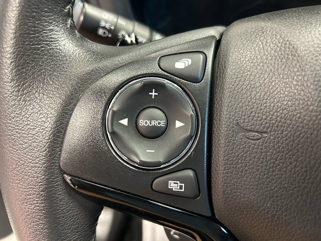 Used 2021 Honda HR-V Sport image 11