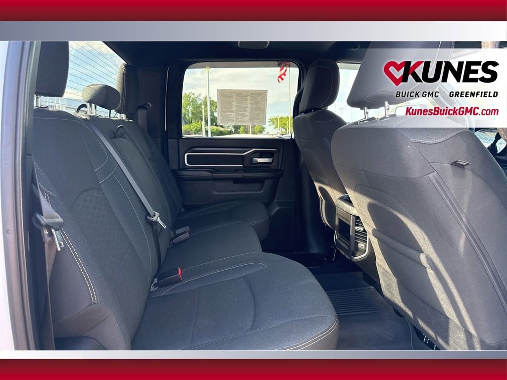 Used 2025 RAM 2500 Big Horn AWD/4WD image 38