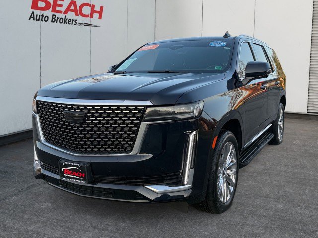 Used 2021 Cadillac Escalade Premium Luxury w/ Driver Assist Tech Package image 3
