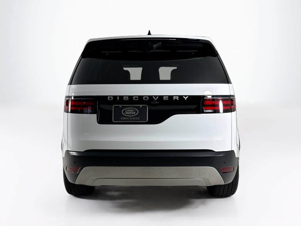 Used 2025 Land Rover Discovery S AWD/4WD image 4