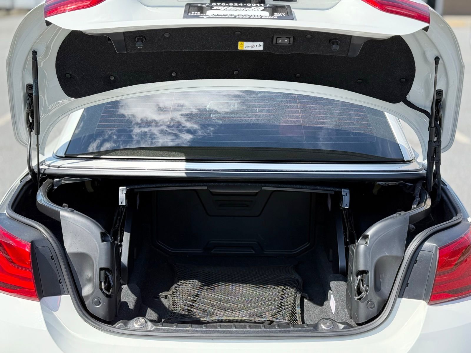 Used 2019 BMW M4 Convertible image 45