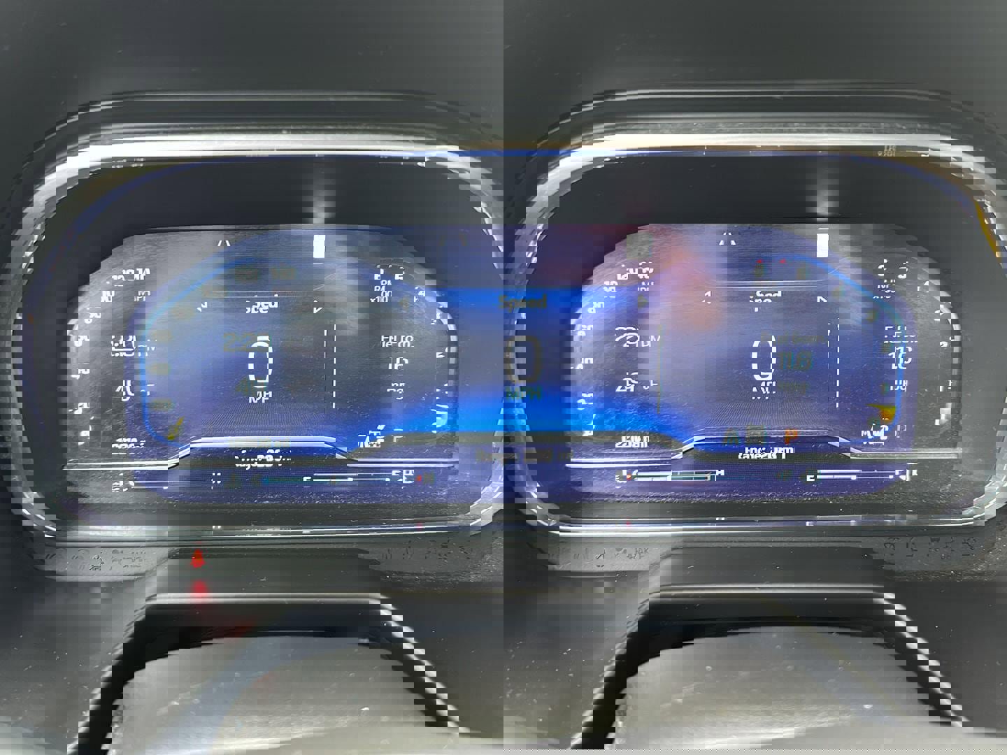 Used 2022 Chevrolet Suburban High Country image 36