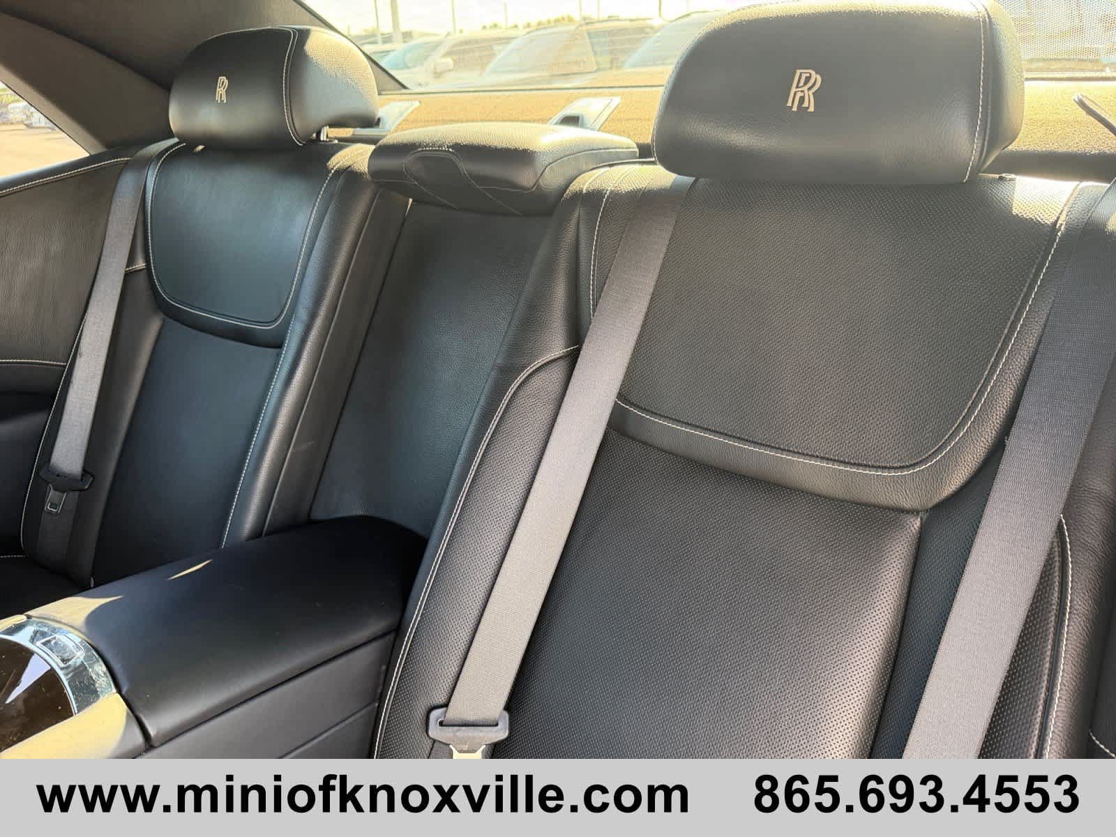 Used 2015 Rolls-Royce Ghost RWD image 18