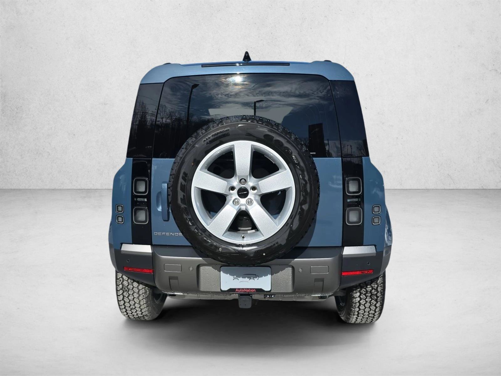 New 2026 Land Rover Defender 110 S AWD/4WD image 6