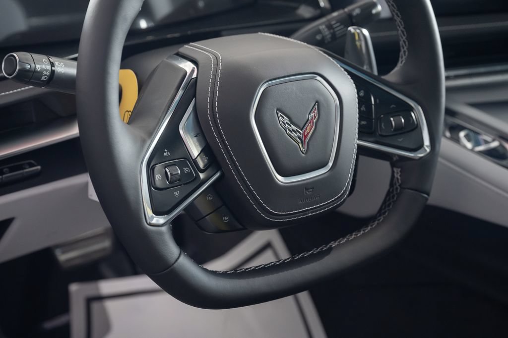 New 2027 Chevrolet Corvette Stingray Coupe w/ Z51 Performance Package RWD image 29